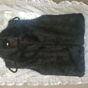 STUDIO S Faux Fur Black Vest - Size L